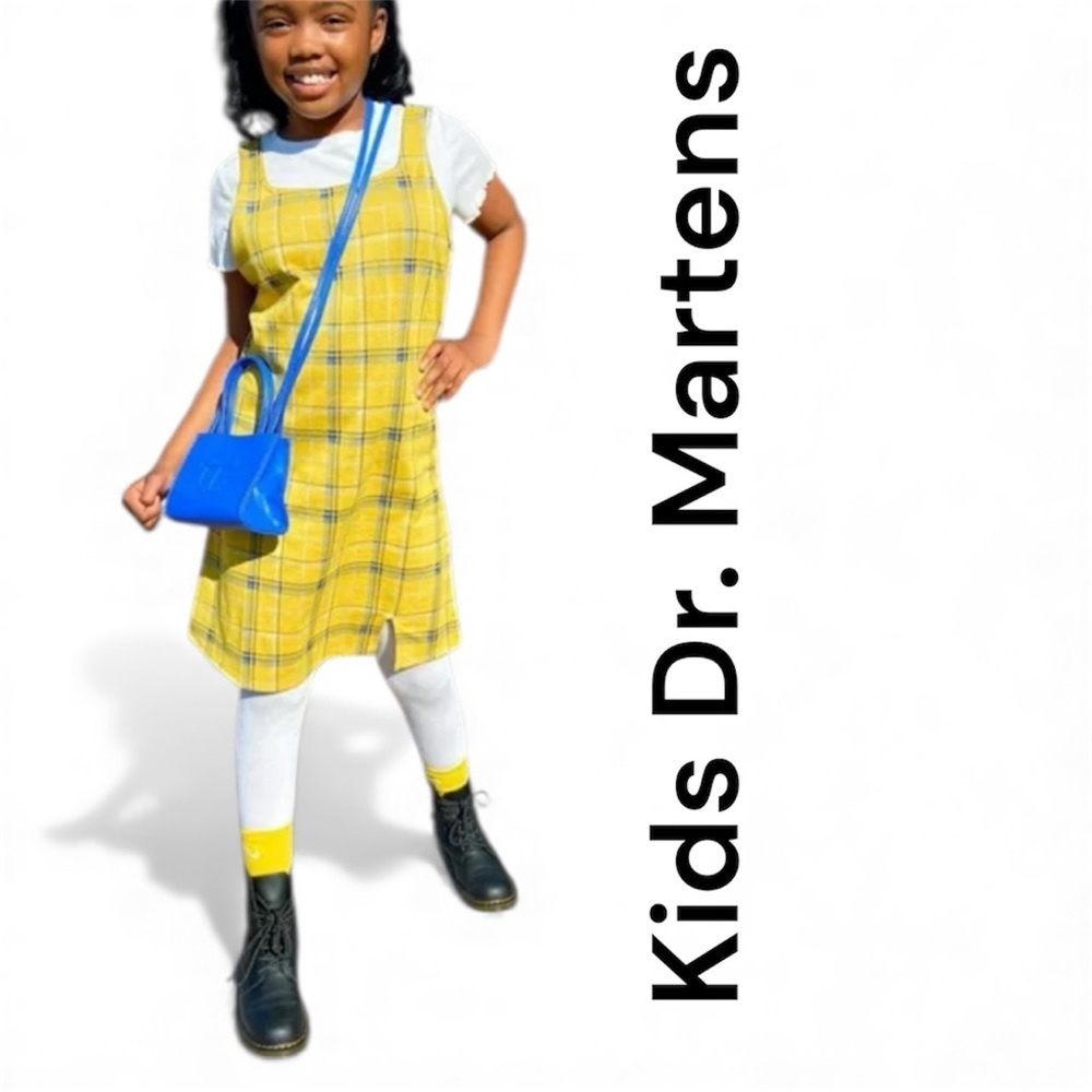 : : DR. MARTENS Kids Boots : :